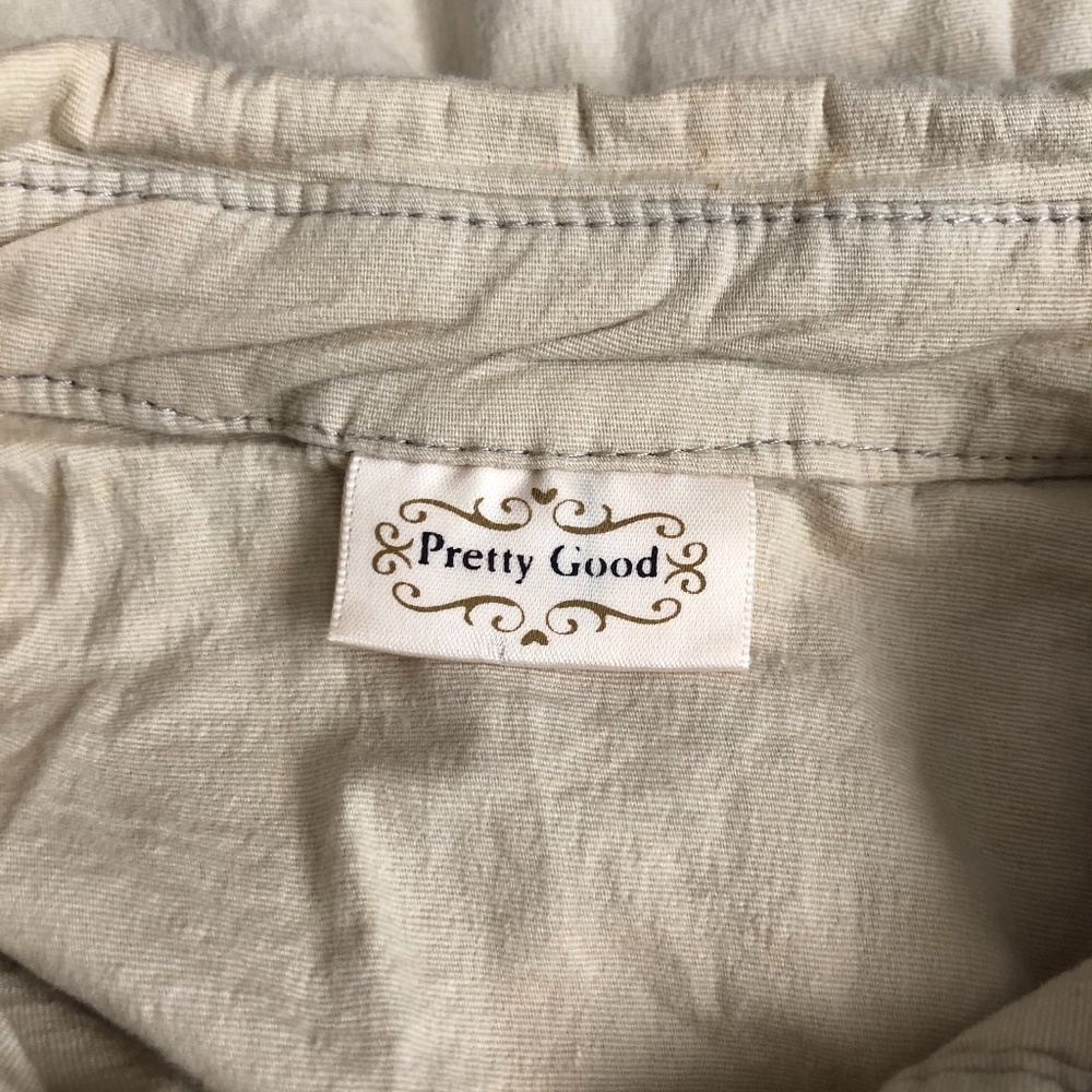 Cream Buttoned Vest - Picture 4 of 5